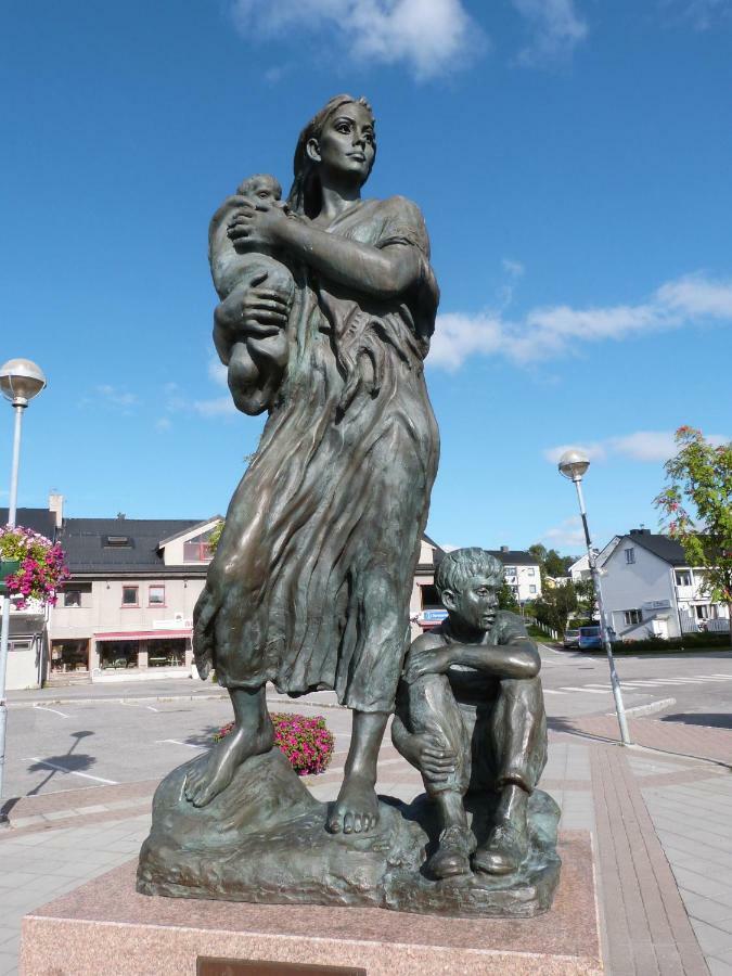 Kirkenes Hotell Eksteriør billede